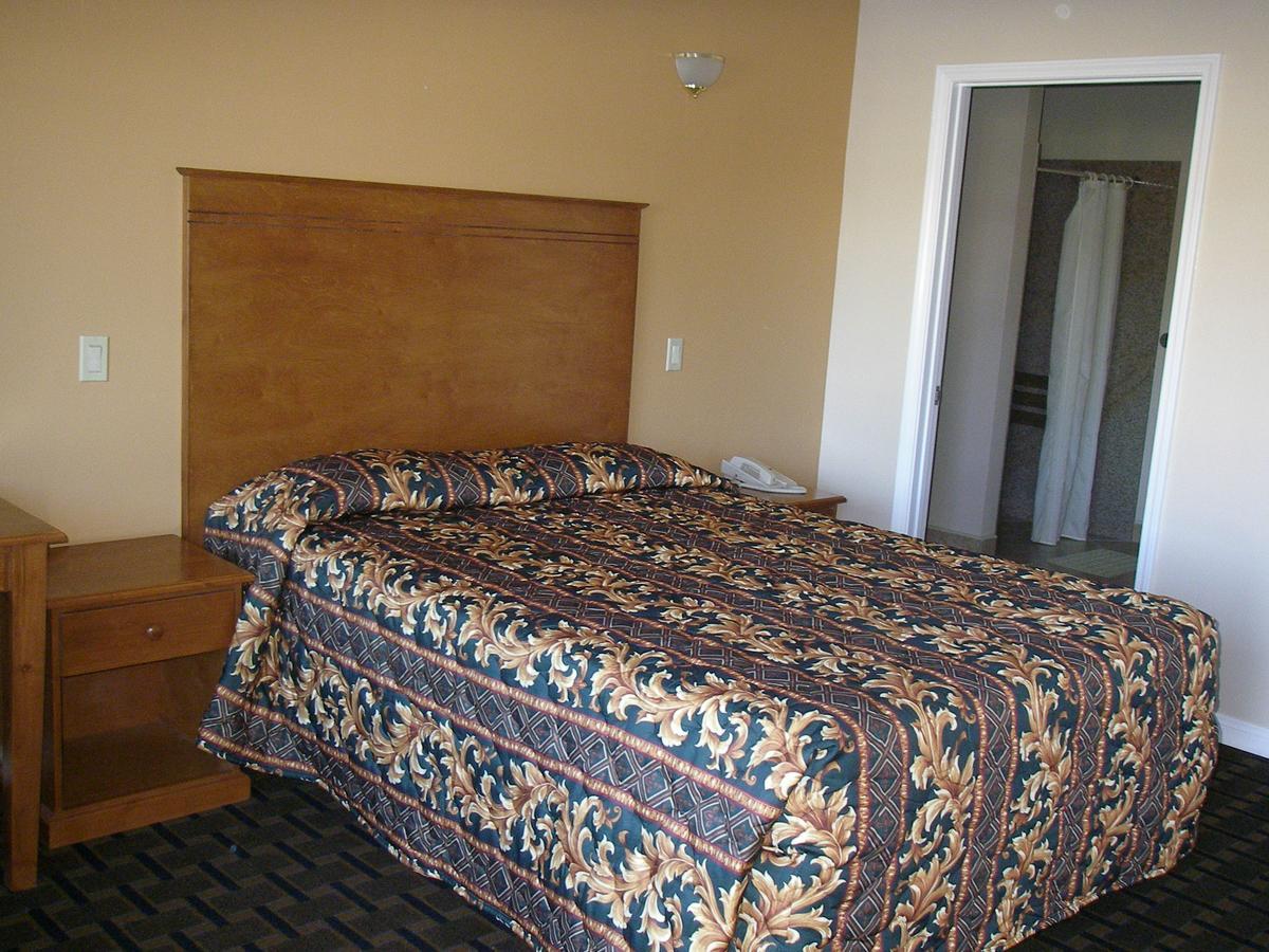 Fullerton Lodge Екстериор снимка